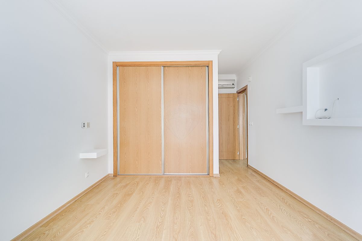 listing 122181528-66 picture-0