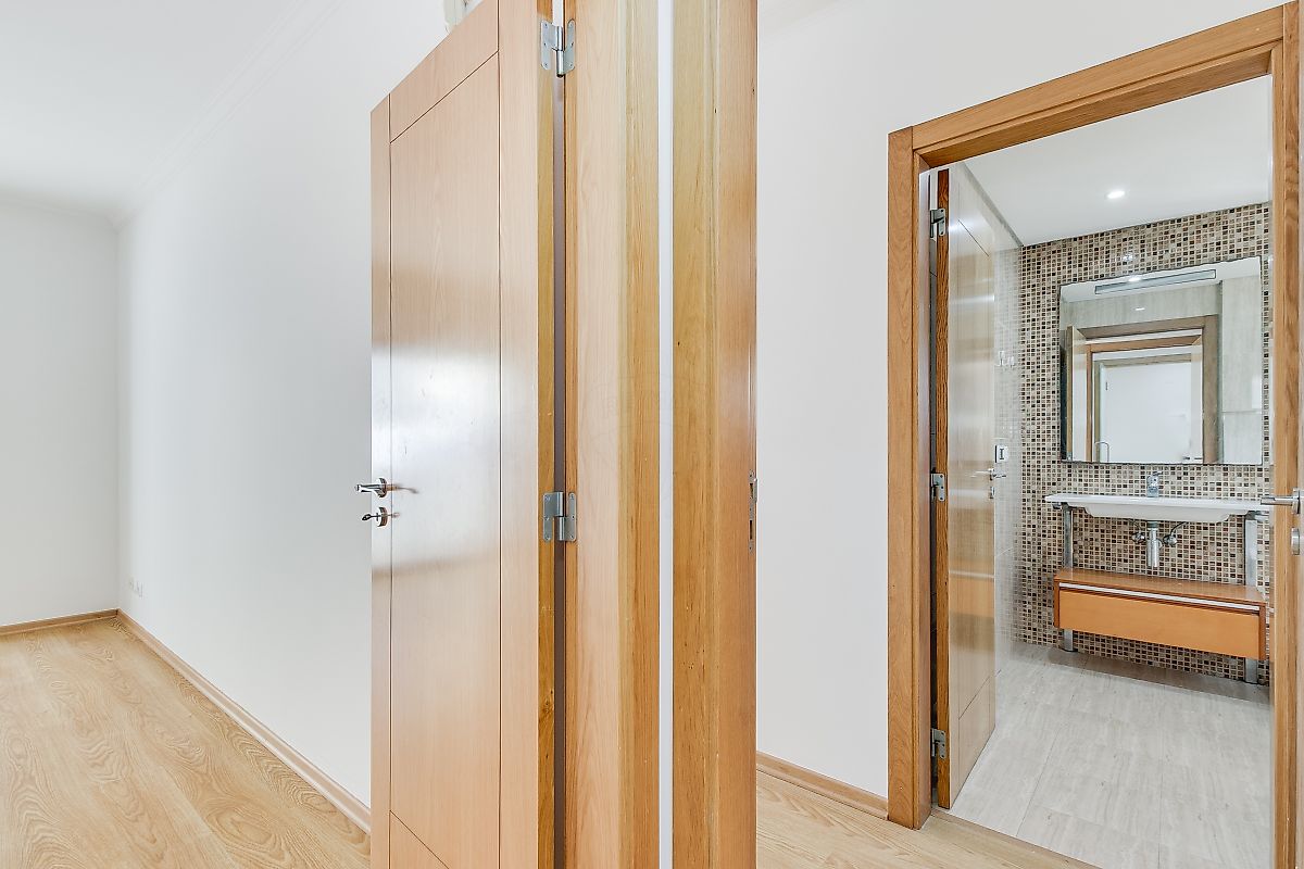 listing 122181528-66 picture-0