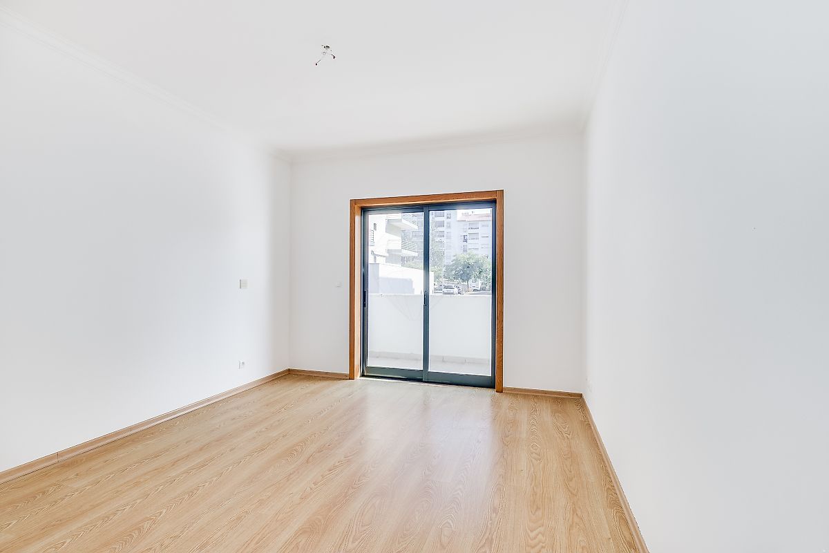 listing 122181528-66 picture-0