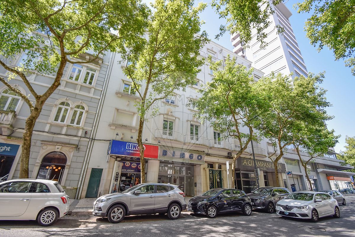 Apartamento T5 à venda em Lisboa