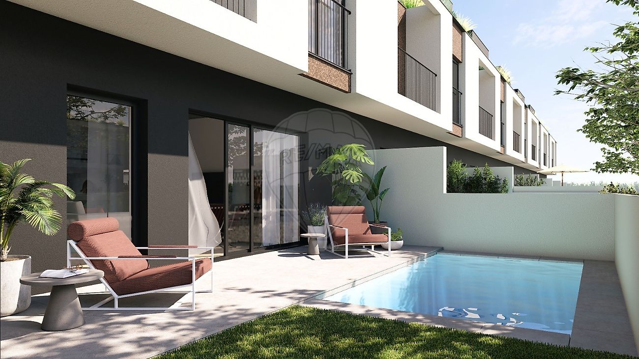 Apartamento T4 à venda em Montijo