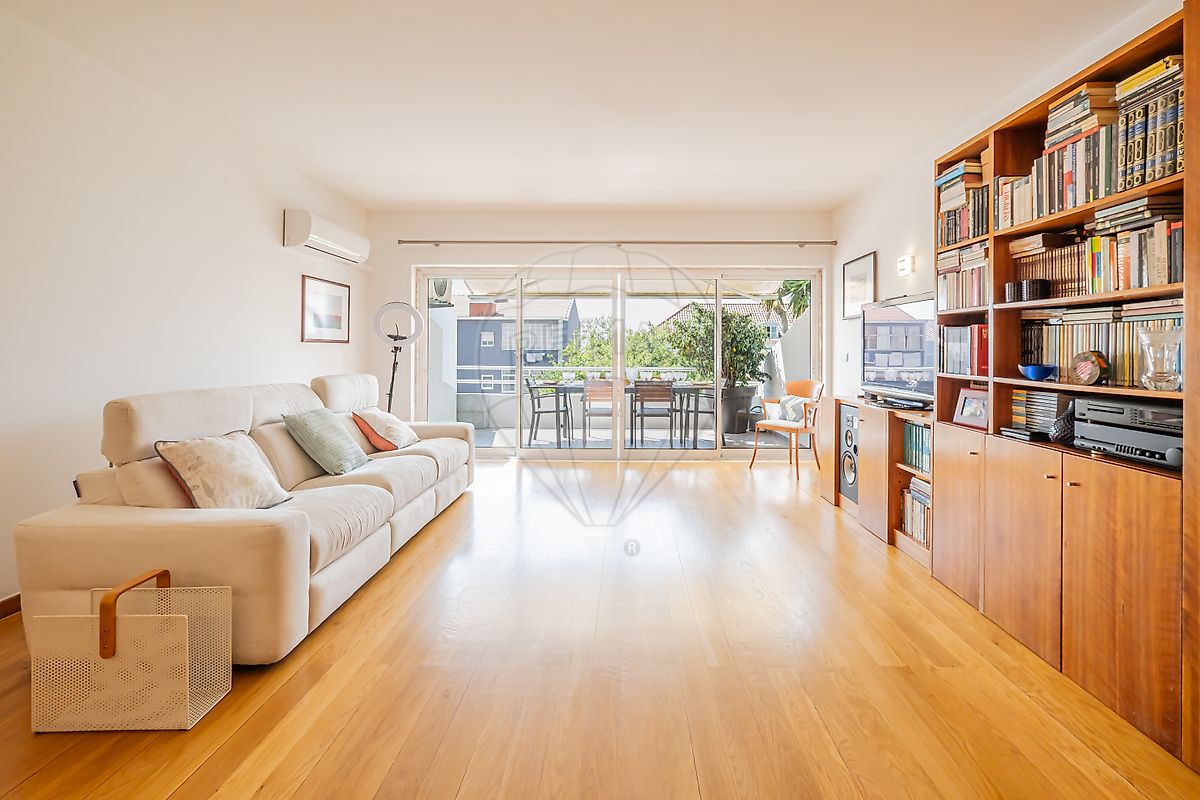 Apartamento T3 à venda em Oeiras