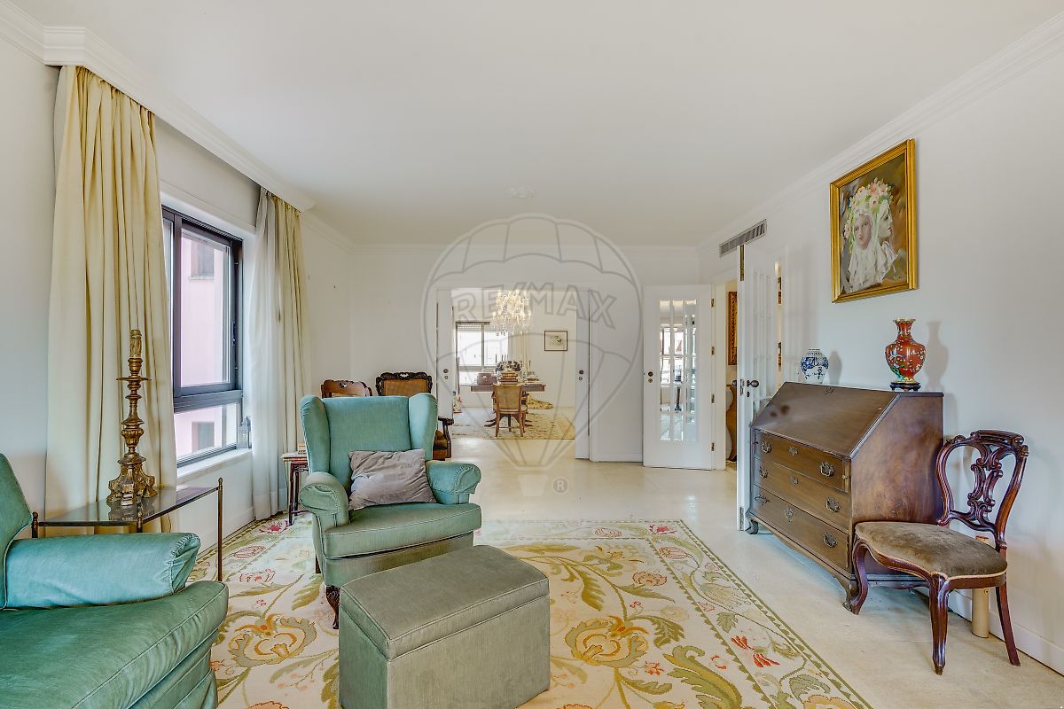Apartamento T5 à venda em São domingos de Benfica, Lisboa — foto 17