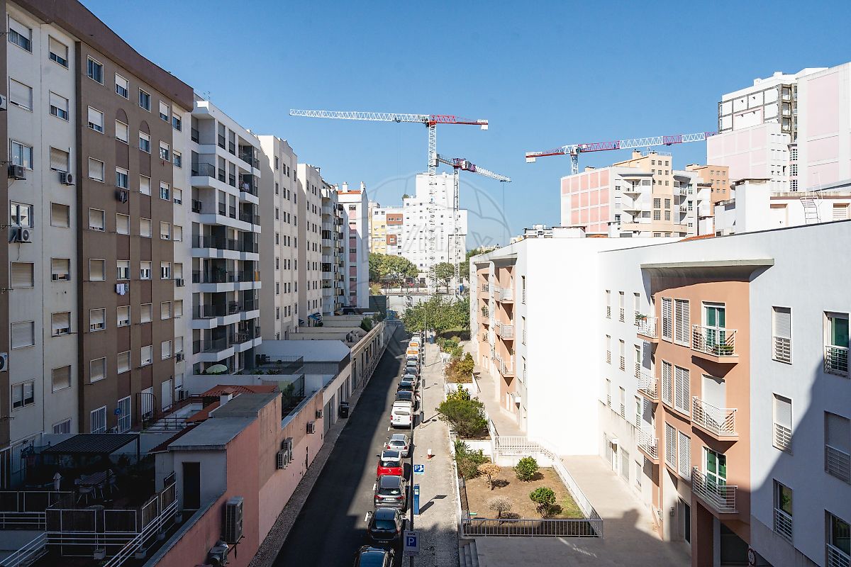 Apartamento T5 à venda em São domingos de Benfica, Lisboa — foto 25