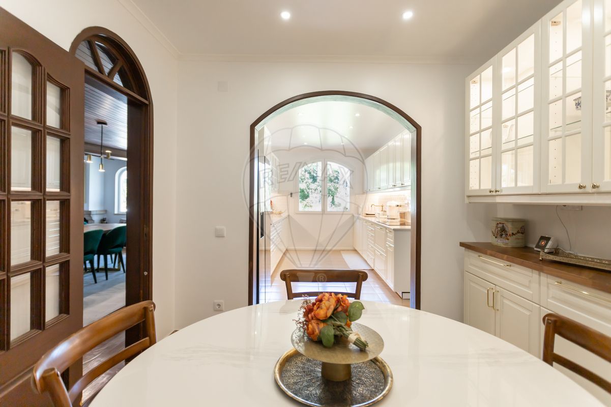 listing 122191409-295 picture-0