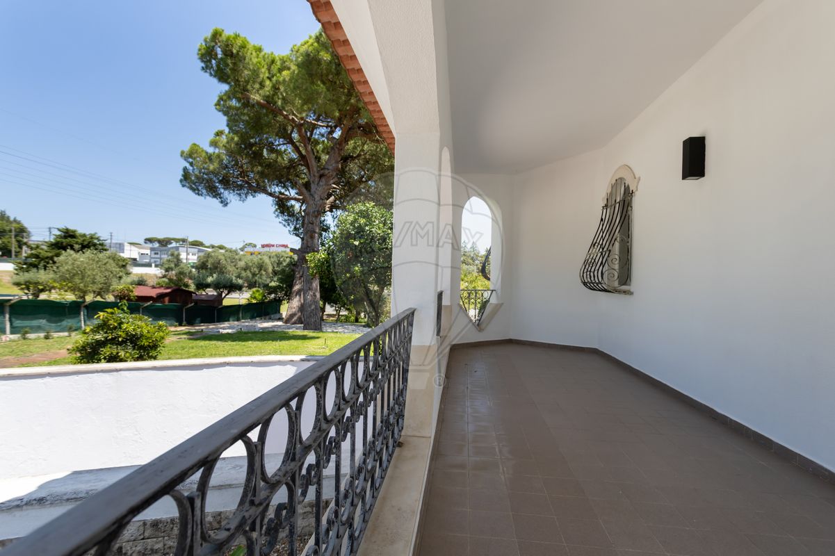 listing 122191409-295 picture-0