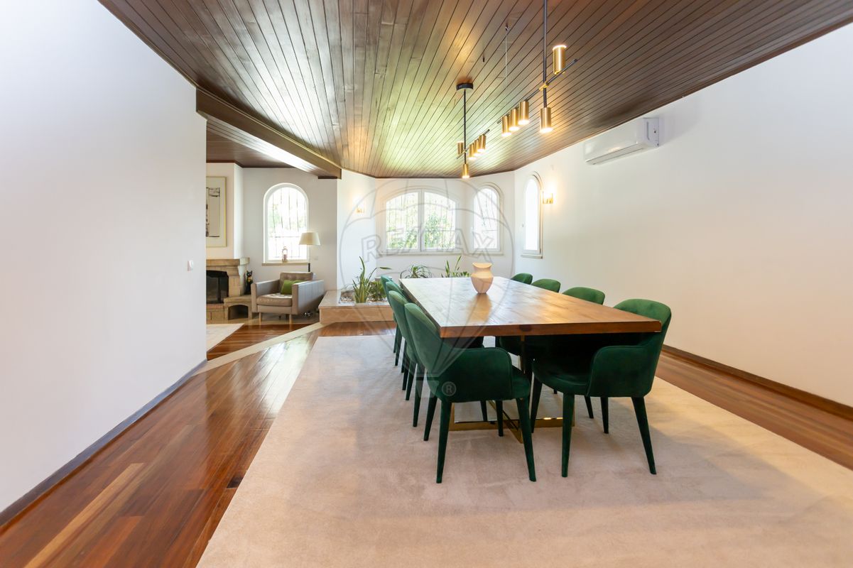 listing 122191409-295 picture-0