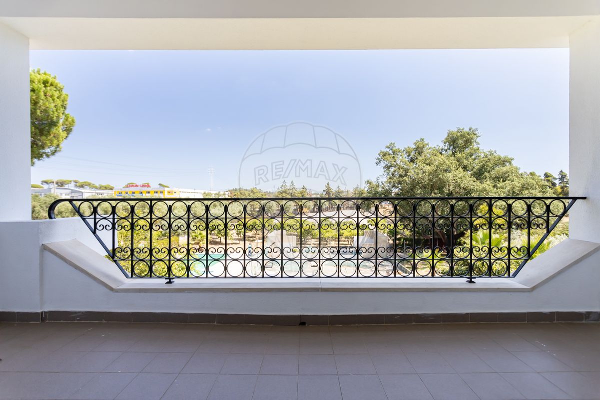 listing 122191409-295 picture-0