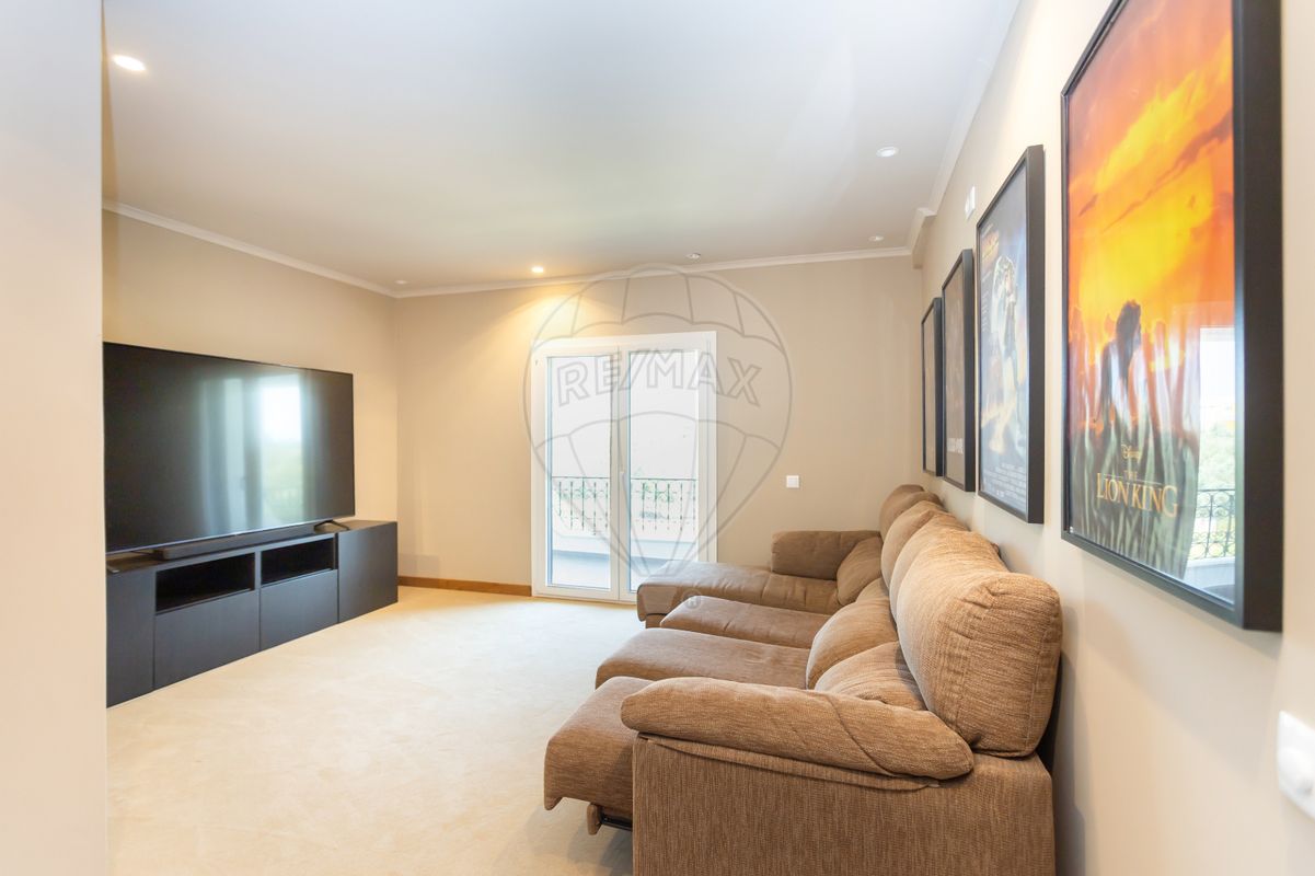 listing 122191409-295 picture-0