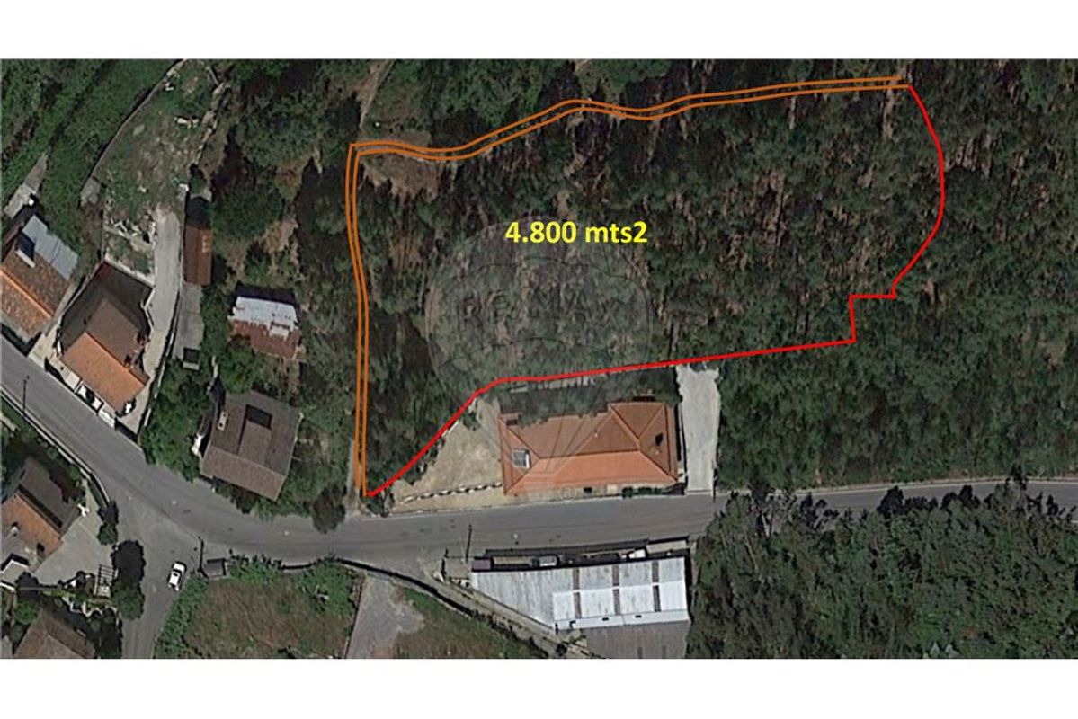 Lote de Terreno p/ Construção de Moradia