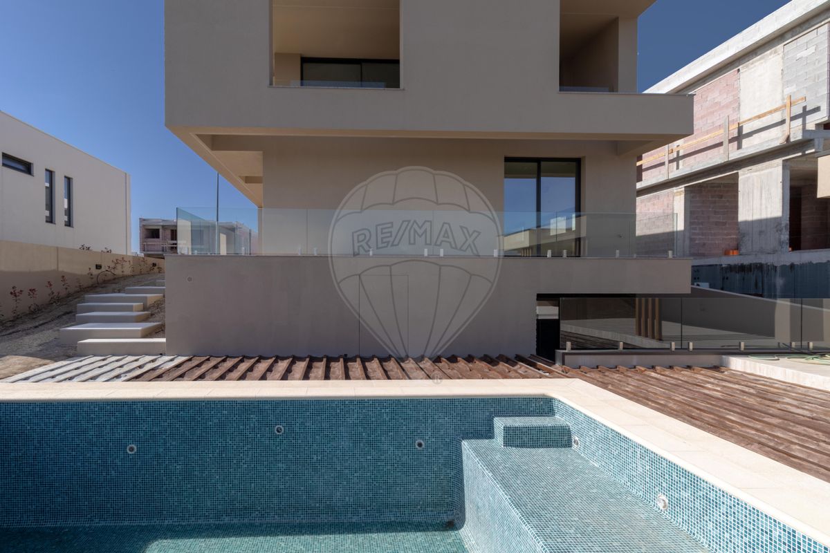 listing 122211058-878 picture-0