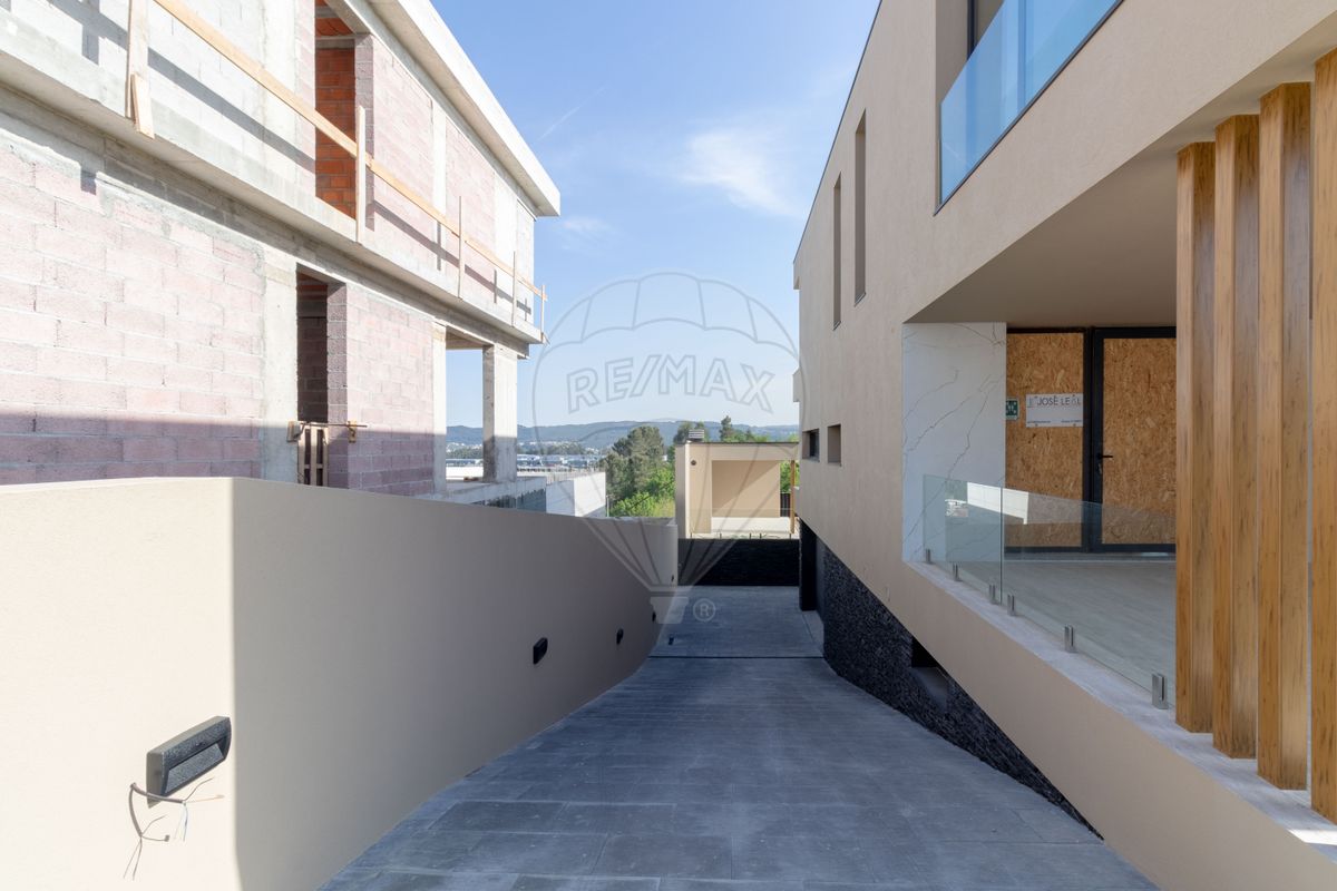 listing 122211058-878 picture-0