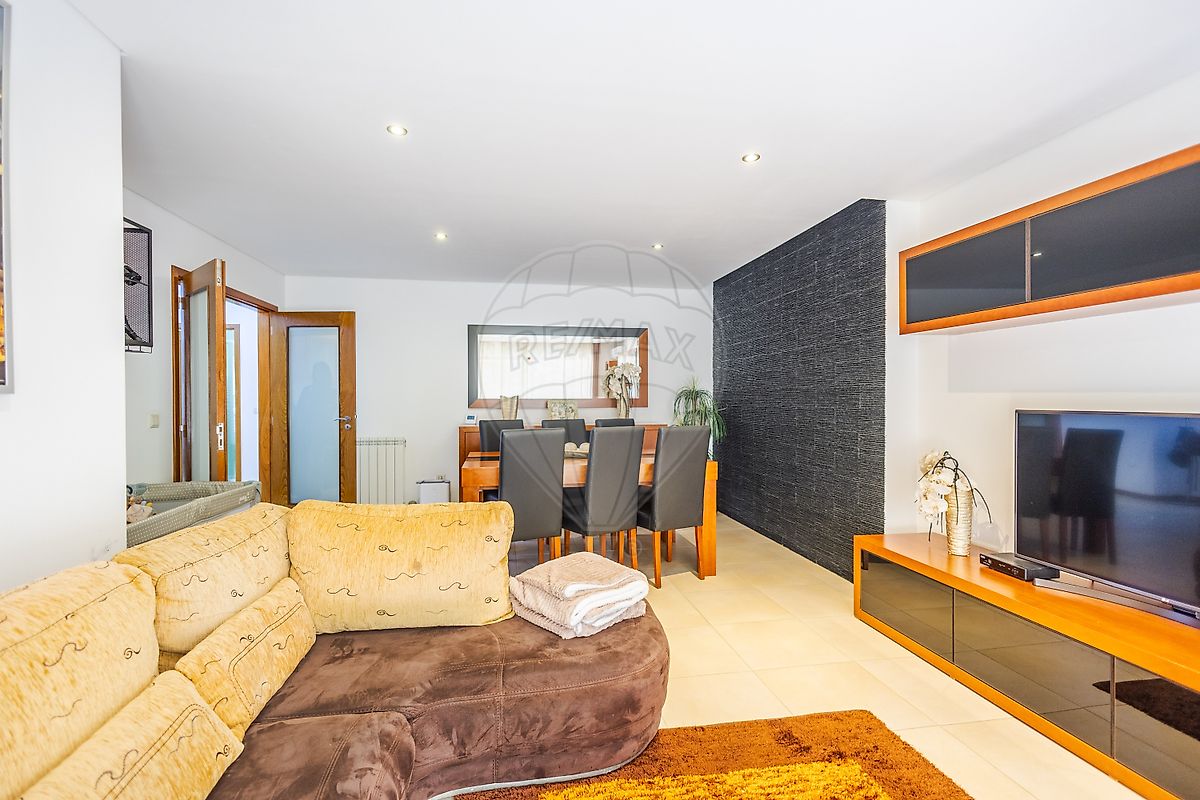 Apartamento T2 à venda em Penafiel