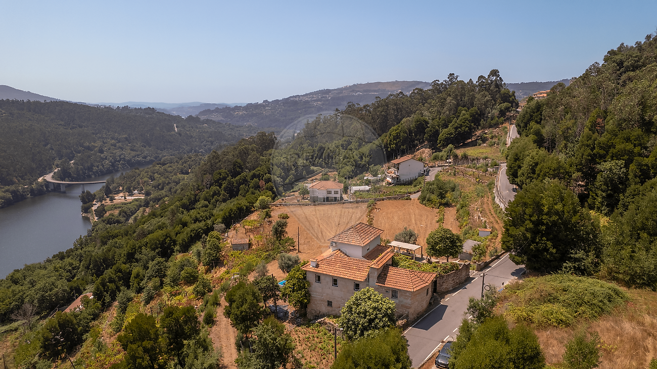 Apartamento T4 Ă venda em Penafiel