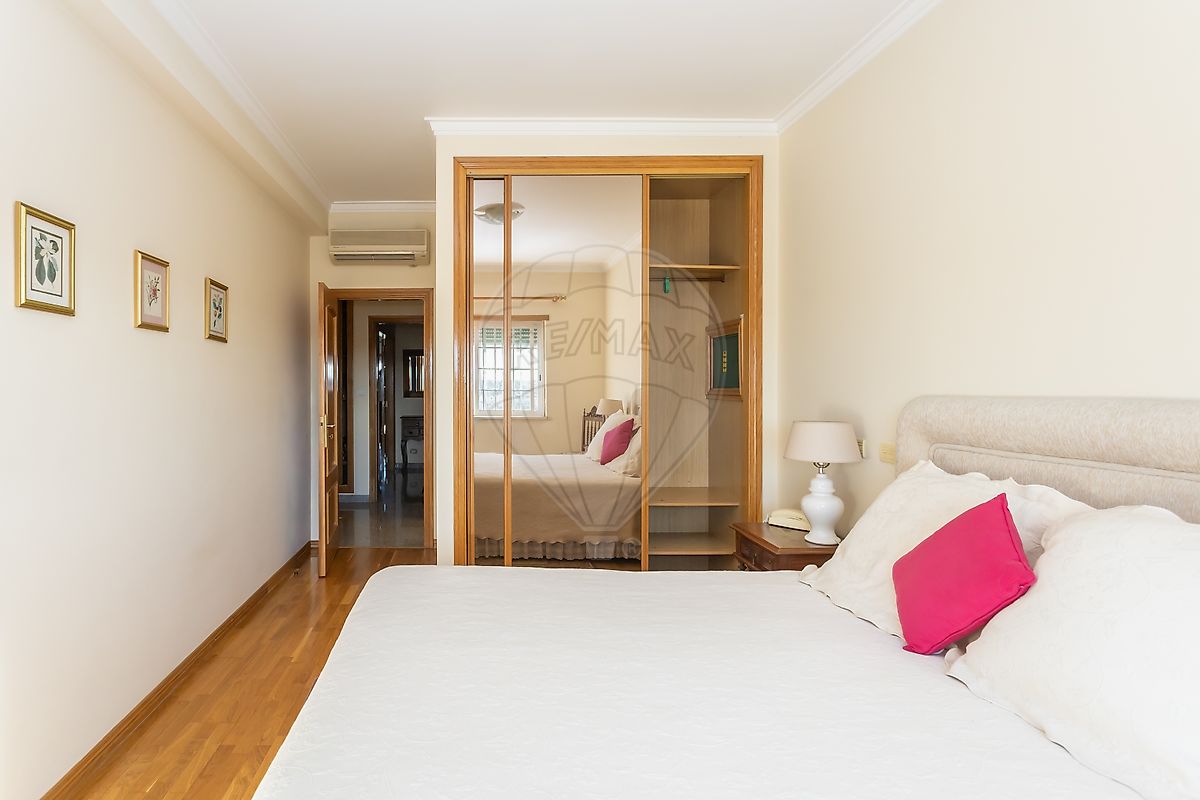 Apartamento T3 à venda em Amora, Seixal — foto 17