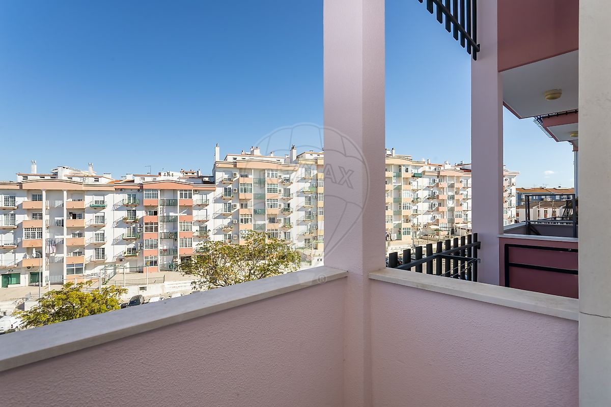 Apartamento T3 à venda em Amora, Seixal — foto 33
