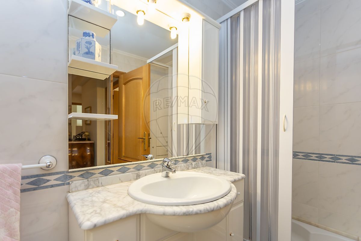 Apartamento T3 à venda em Amora, Seixal — foto 12