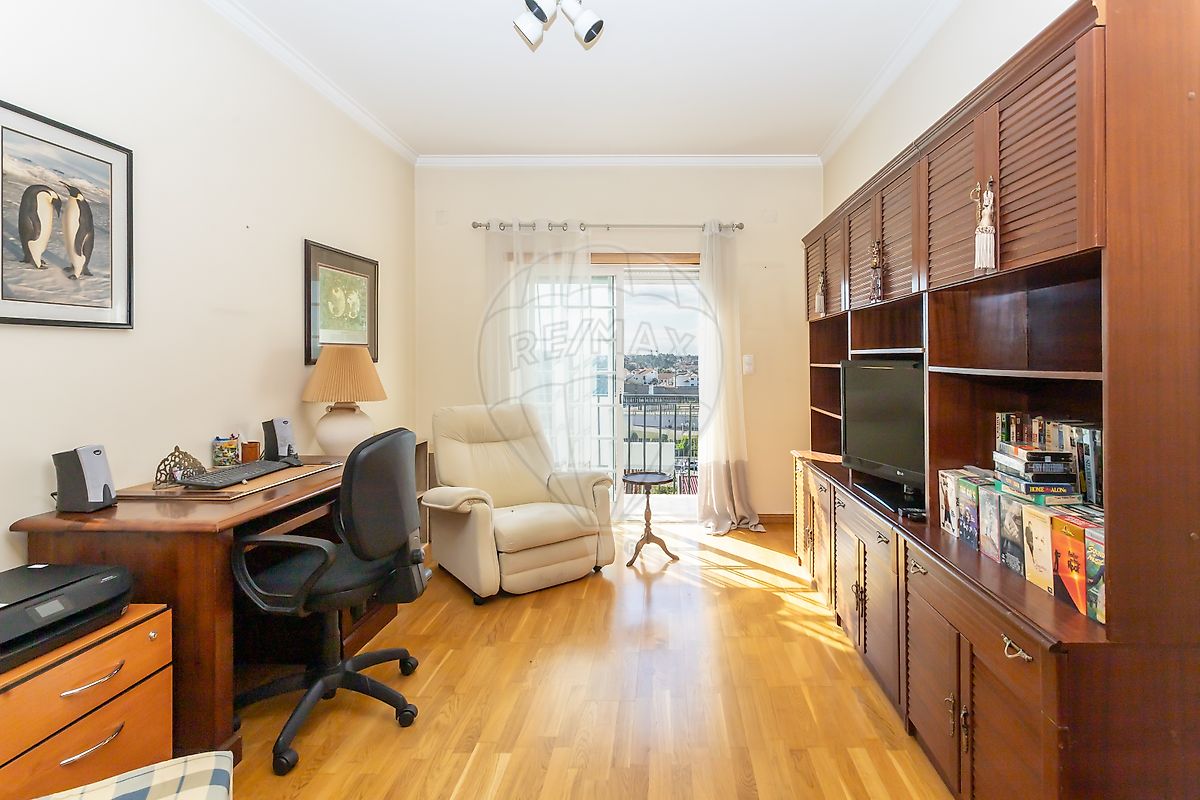 Apartamento T3 à venda em Amora, Seixal — foto 15
