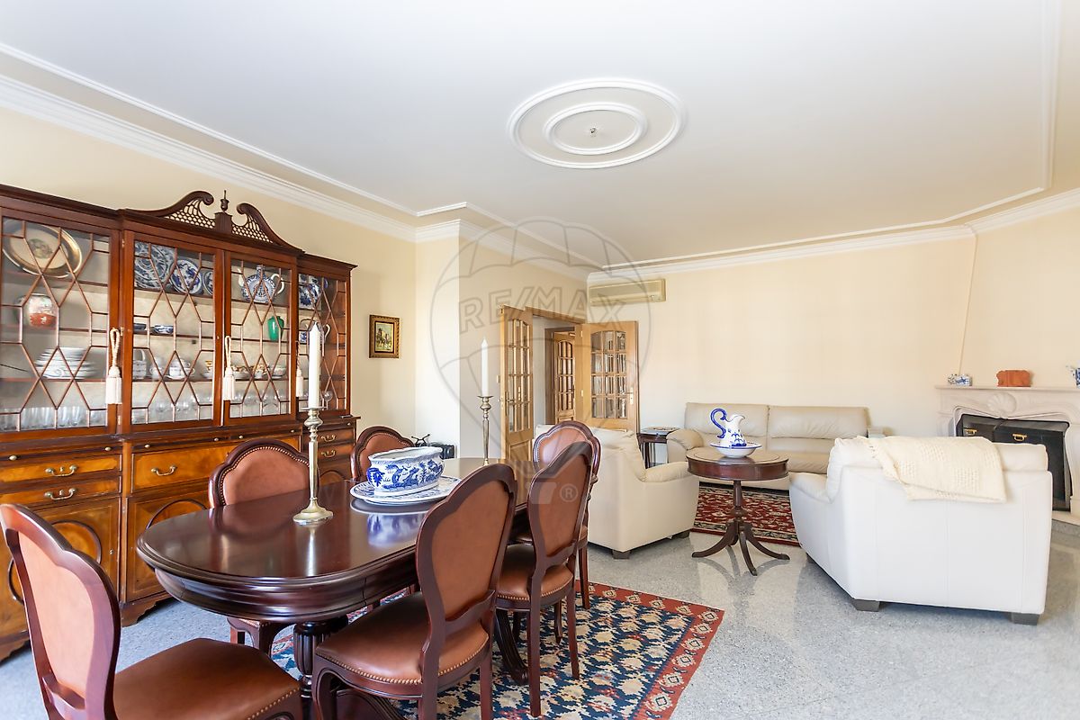 Apartamento T3 à venda em Amora, Seixal — foto 9
