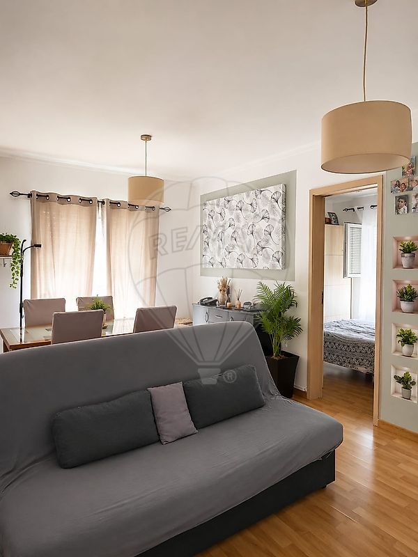 Apartamento T2 à venda em Almada
