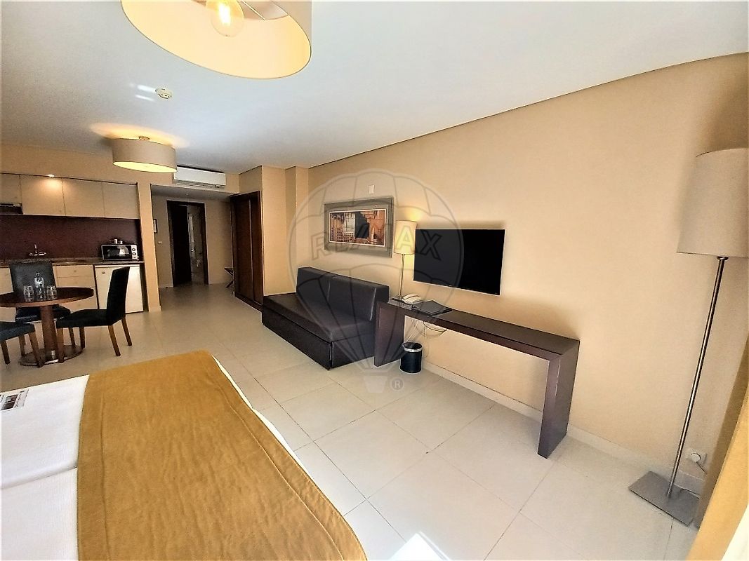 listing 122261294-80 picture-0