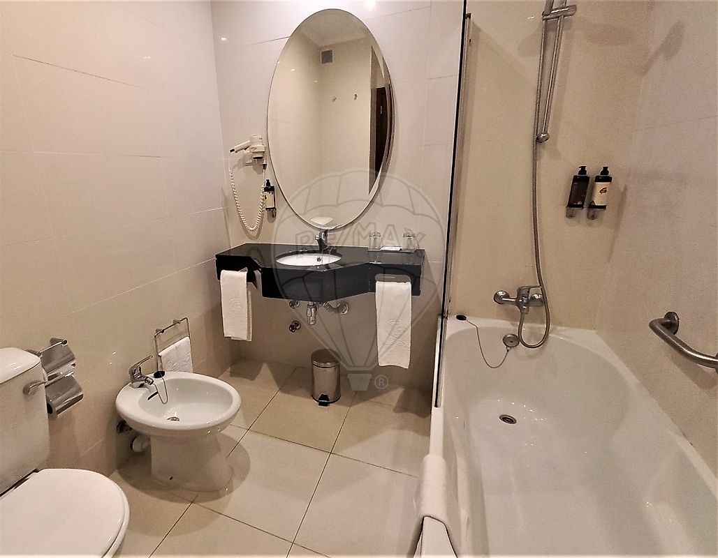 listing 122261294-80 picture-0