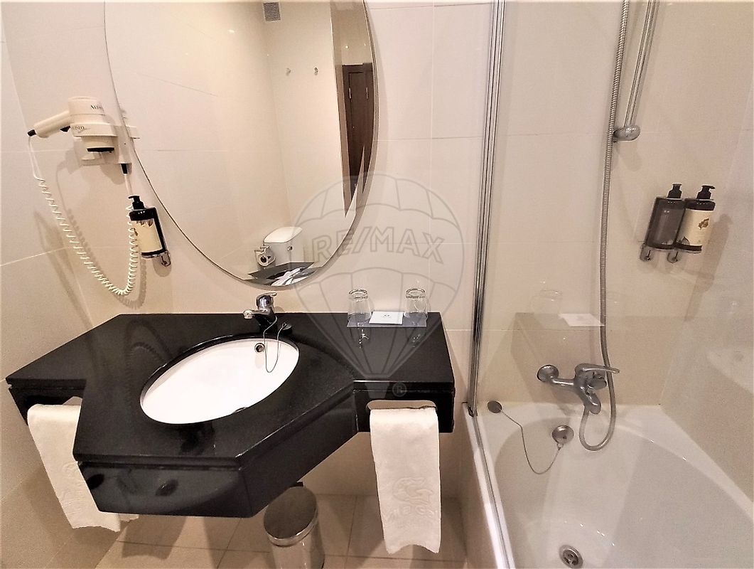 listing 122261294-80 picture-0