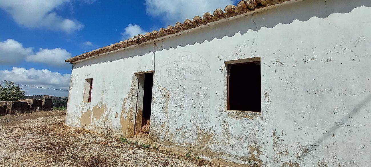 Moradia T3 à venda em Silves