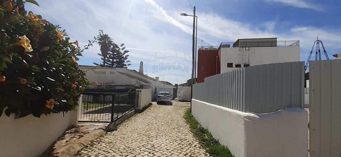 listing 122261431-20 picture-0
