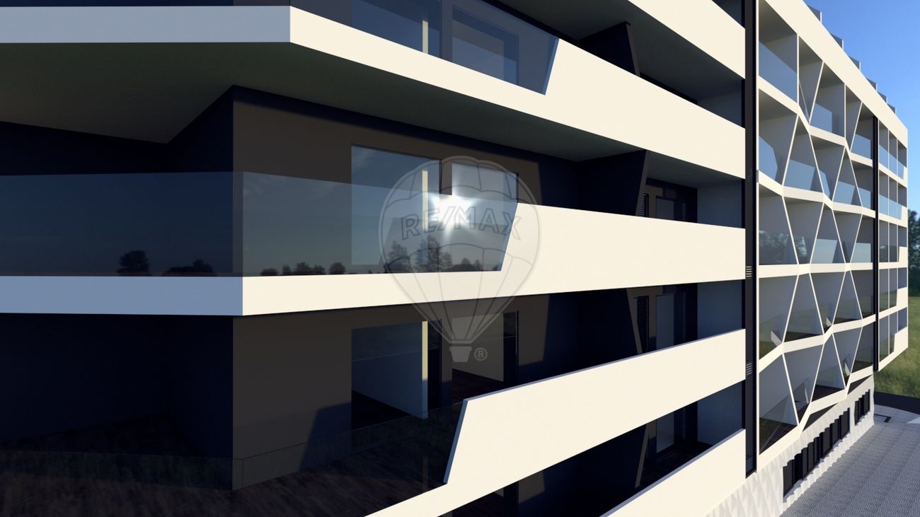 122261405-1215