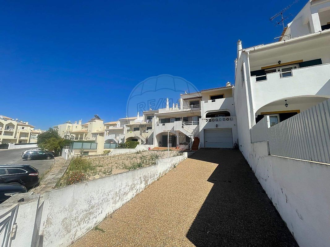 listing 122261405-1225 picture-0