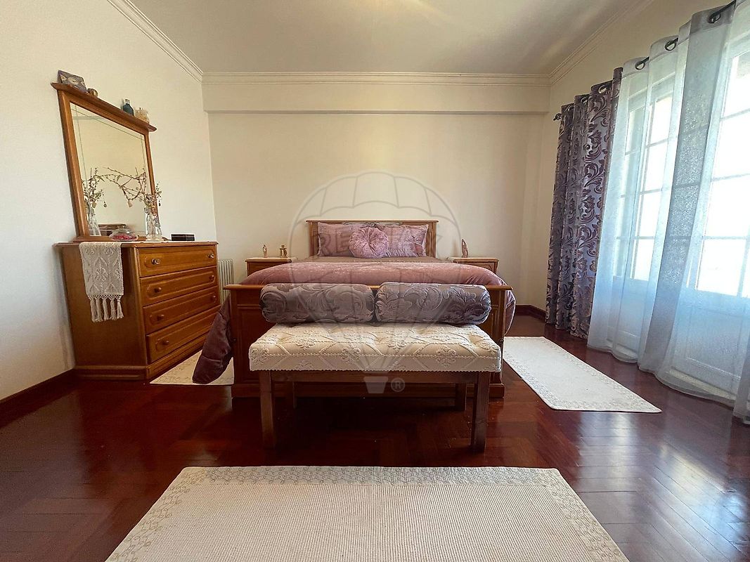 listing 122261405-1225 picture-0