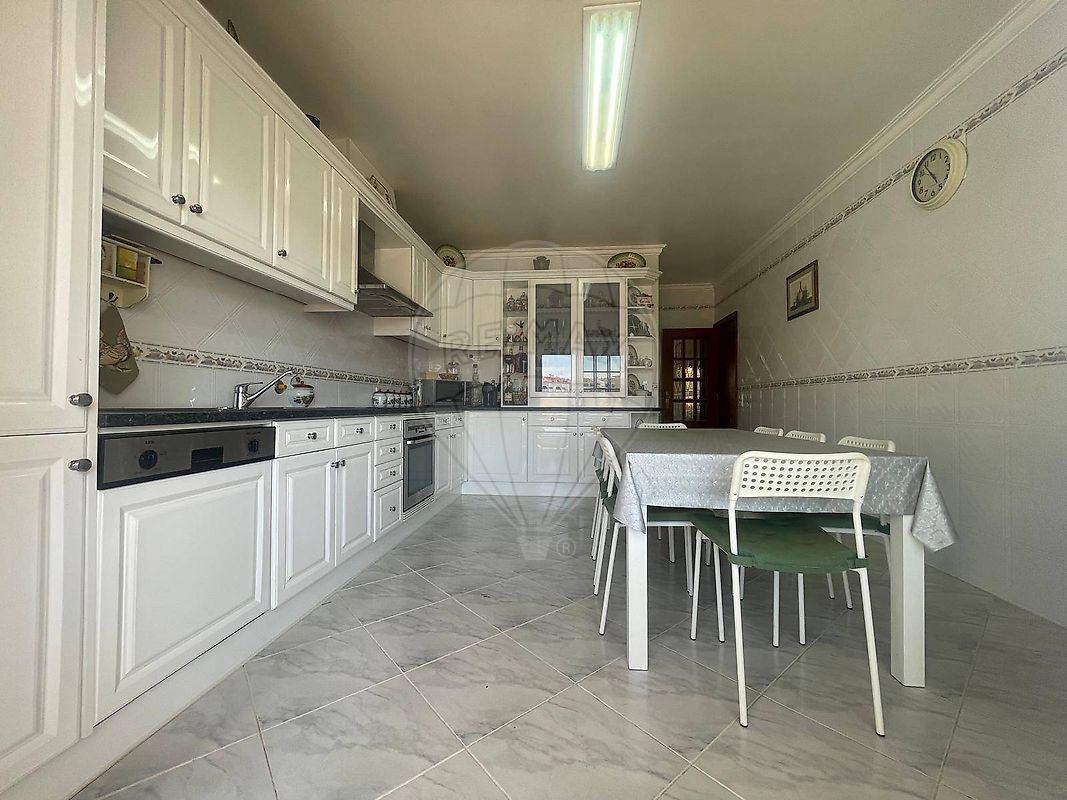 listing 122261405-1225 picture-0