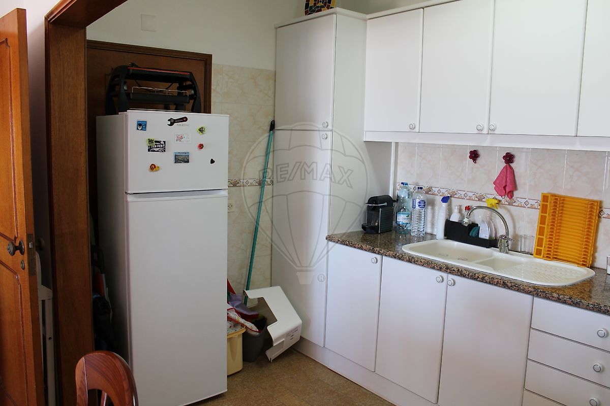 listing 122261271-394 picture-0