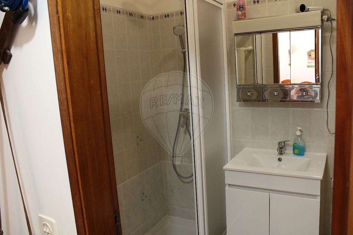 listing 122261271-394 picture-0