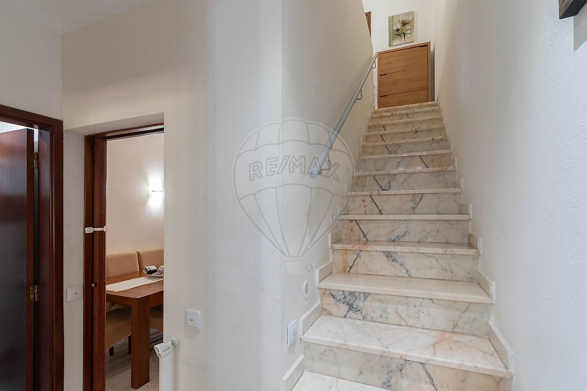 listing 122261431-26 picture-0