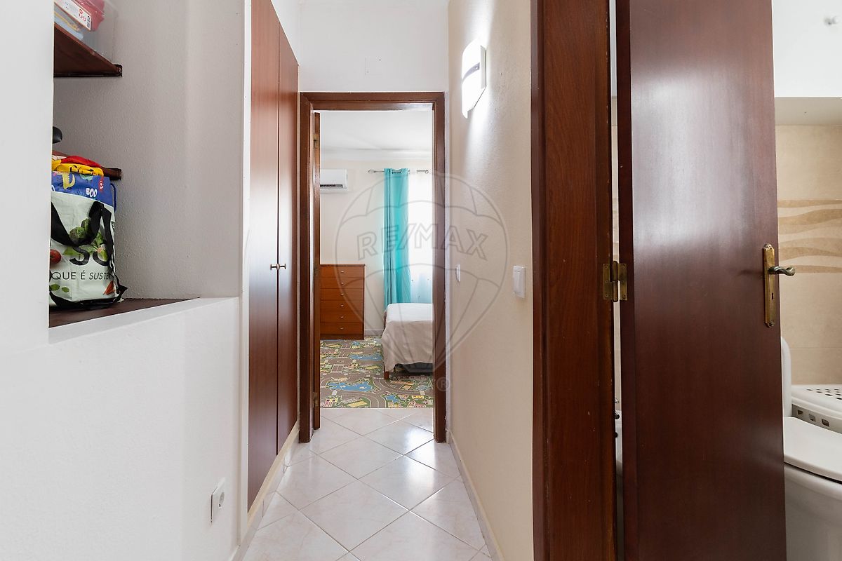 listing 122261431-26 picture-0