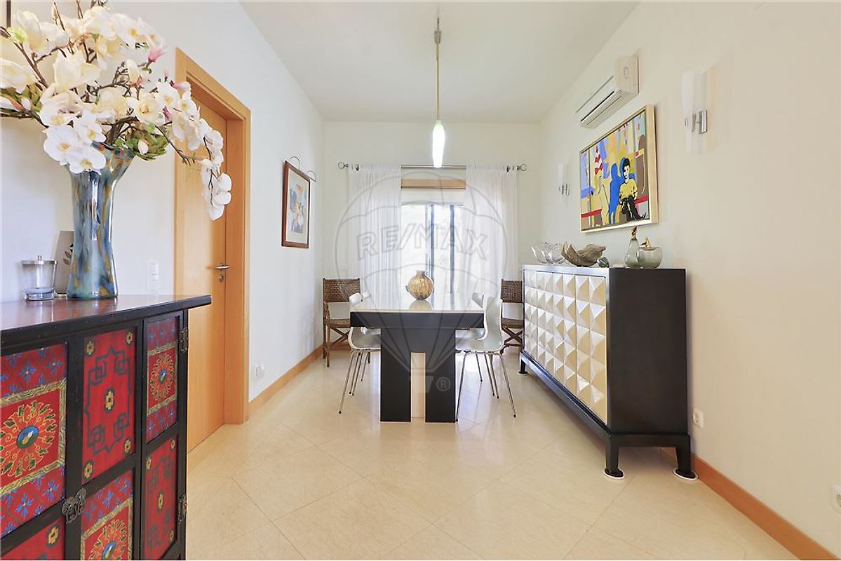 listing 122261399-162 picture-0