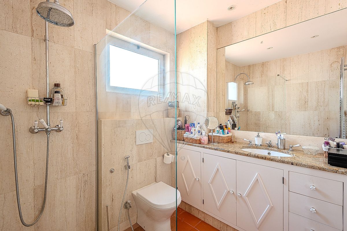 listing 122261405-1285 picture-0