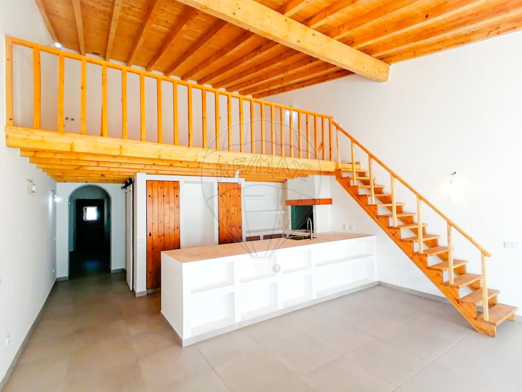 Moradia T2 para venda