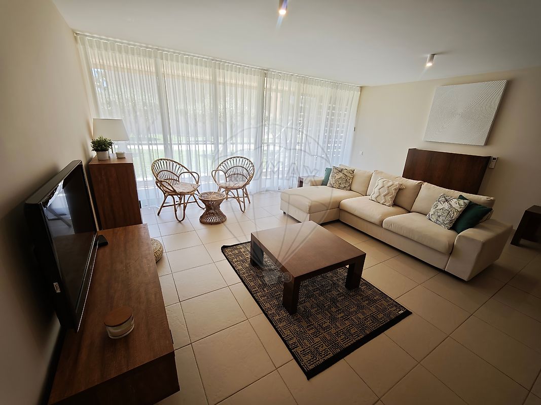 listing 122261136-1093 picture-0