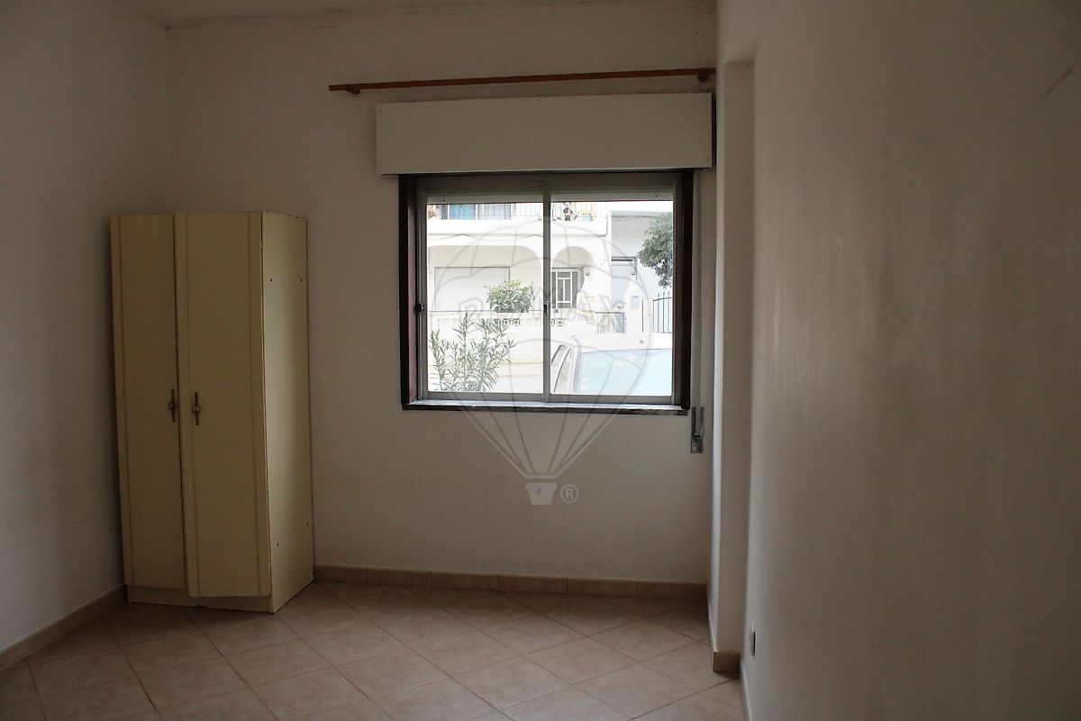 Apartamento T4 à venda em Faro (Sé e São Pedro), Faro — foto 8