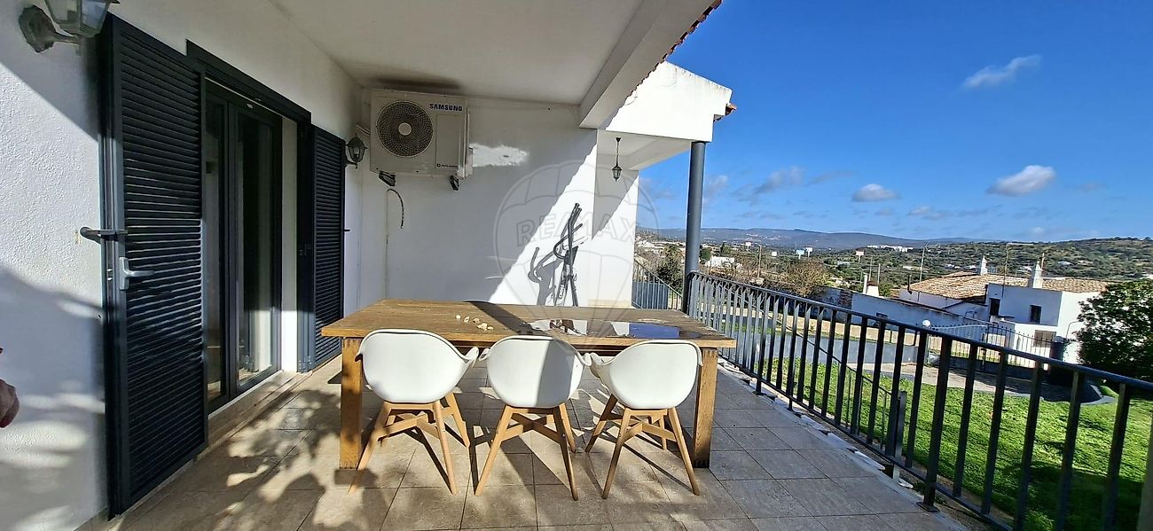 Moradia T3 à venda em Albufeira