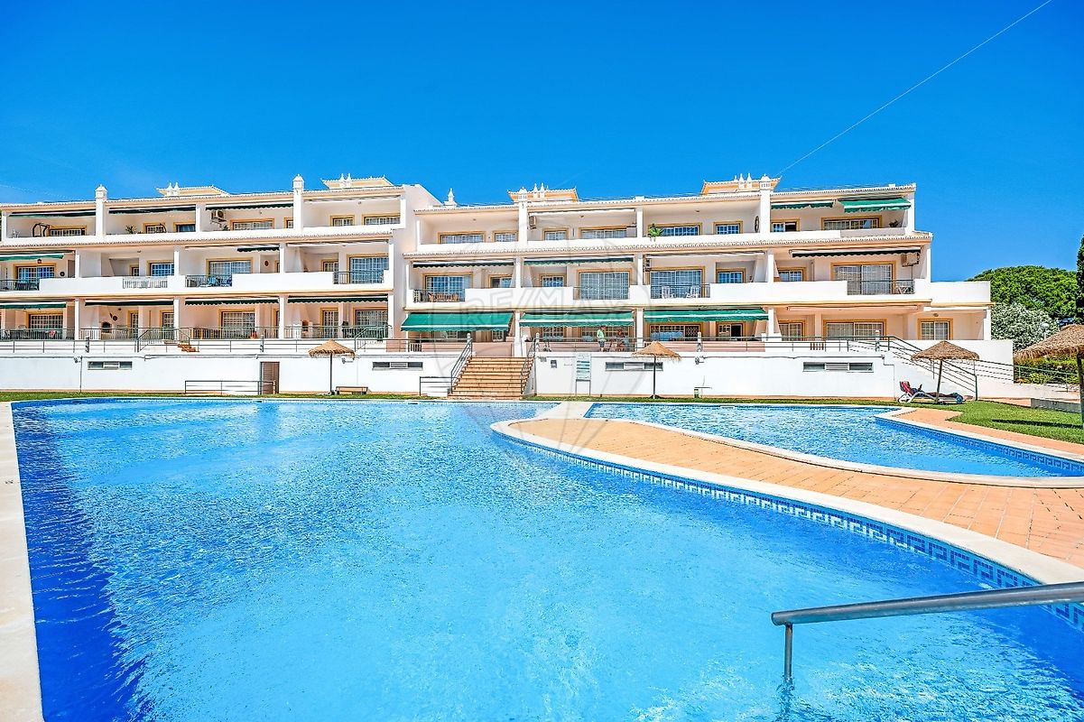 Apartamento T2 para arrendar em Loulé