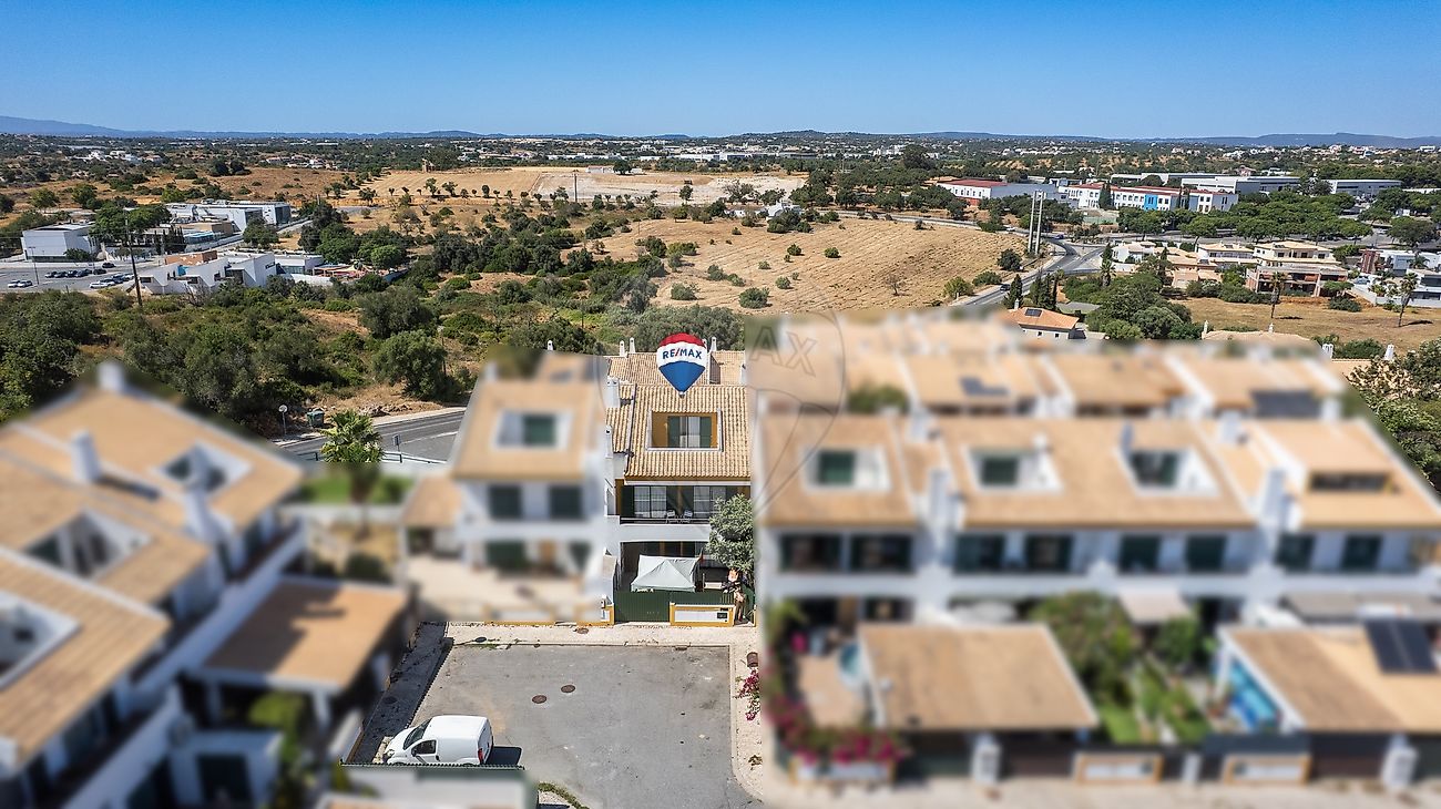 Apartamento T3 à venda em Albufeira