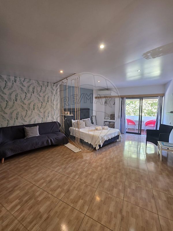 Apartamento à venda em Albufeira