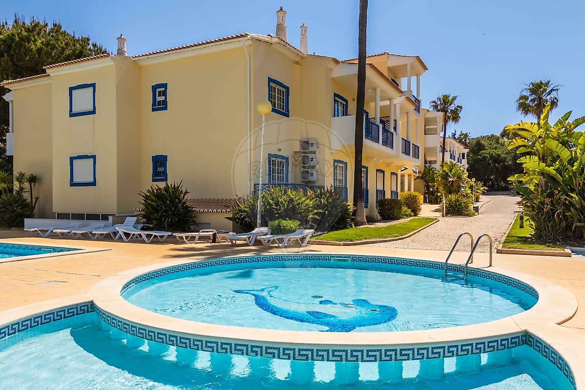 Apartamento T2 à venda em Albufeira