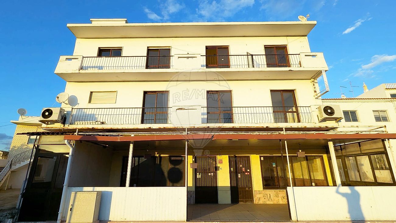 Prédio T10 - Boliqueime, Loulé, Faro