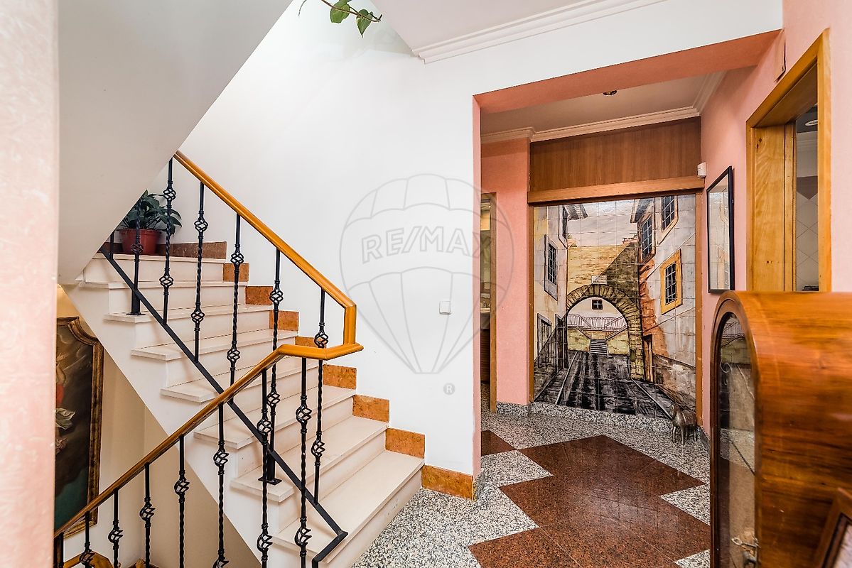 listing 122291092-528 picture-0