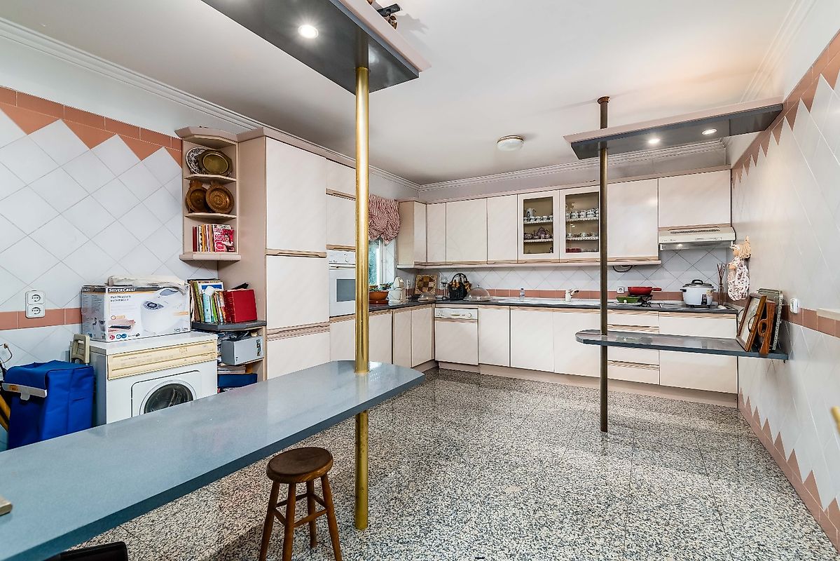 listing 122291092-528 picture-0